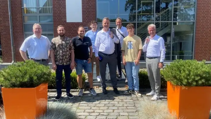 Krings besucht Digitalagentur nextlevels am Nordpark